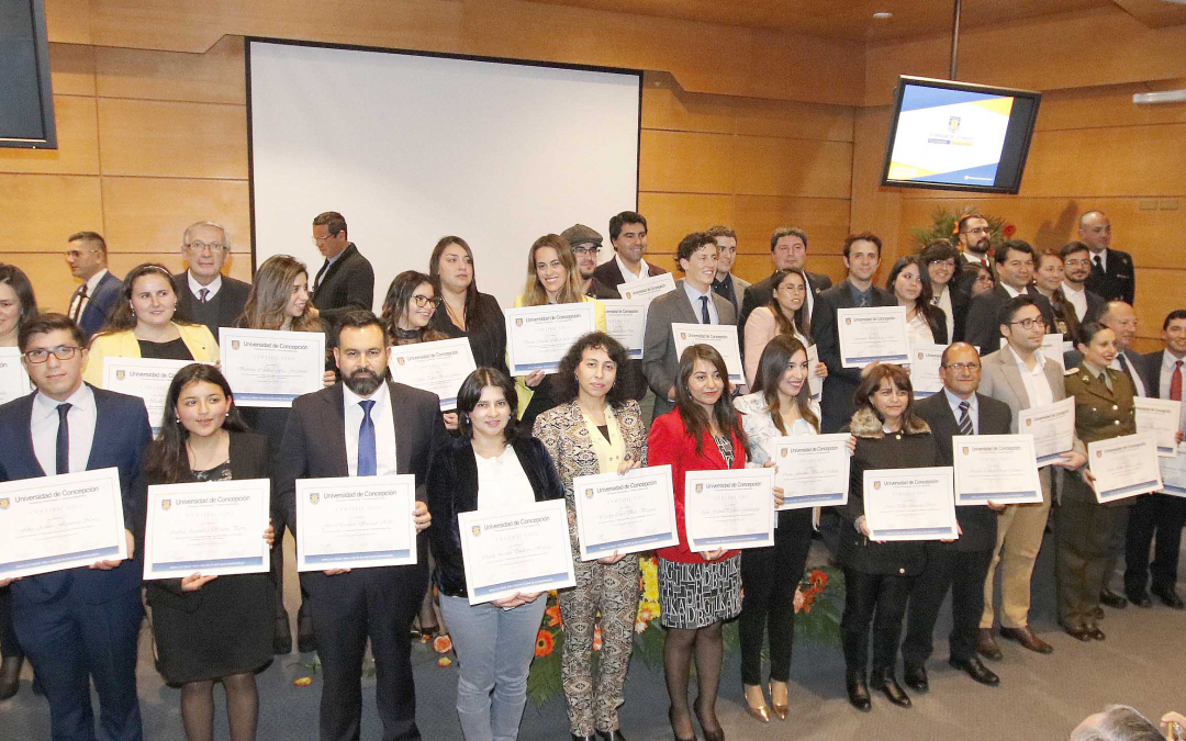 Formación Permanente certifica a profesionales de la Generación 2018