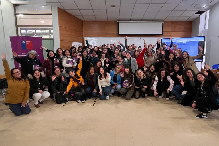 Universidad de Concepción y SernamEG impulsan formación de mujeres líderes para incidir en sus comunidades