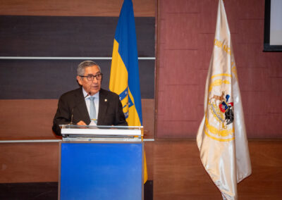 UdeC Ceremonia Analisis Inteligencia 10